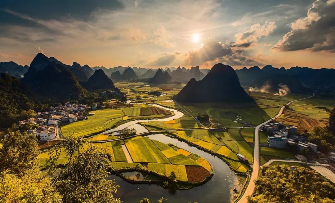 广西,山水人文甲天下,绚丽璀璨之旅